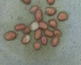 A picture of step 1 of Makhane oats chivda.