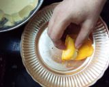 A picture of step 4 of Mango moosse rolls.