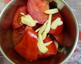 A picture of step 1 of Konkani style Fish salan.