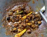 Foto langkah ke 3 dari resep Oseng Mercon Keong/Siput.