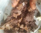 A picture of step 2 of Chocolaty & chatakdaar brookies.
