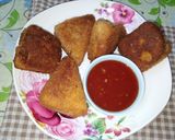 A picture of step 12 of Potato Pocket Sandwich.
