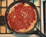 Foto del paso 8 de la receta: Tostadas de Tinga de Pollo