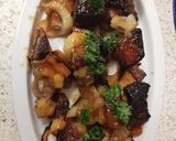 A picture of step 9 of Belly Pork onion and Apple.