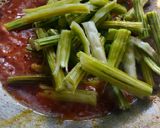 A picture of step 3 of Drumsticks Sabji.