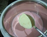 Foto langkah ke 2 dari resep Yogurt Stroberi 🍶🍓(Pakai Yogurt Maker).