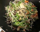 A picture of step 4 of Egg Noodles in Spicy South Indian Flavour.