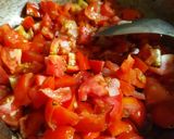A picture of step 3 of Tofu butter masala.