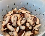 A picture of step 5 of Daikon Radish with Shiitake Mushrooms and Snow Peas.