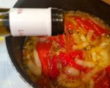 Foto del paso 5 de la receta: Filetes de lomo de cerdo en salsa de pimientos del piquillo