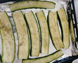 A picture of step 3 of Zucchini with parmesan.