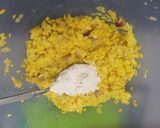 Gambar langkah 4 resipi Bergedil jagung.