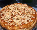 Une image de l'étape 5 de Galette frangipane amande vanille.