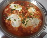 Foto del paso 4 de la receta Garbanzos con tomate y huevo