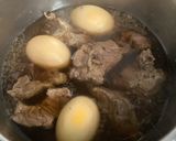 Hình bước làm 2 của món Thịt Heo Rừng Kho Trứng