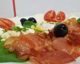 Pas rețetă Mic dejun delicios cu ouă, bacon, brânză 2 fotografie