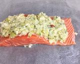 Foto del paso 5 de la receta: Salmón al papillote con puerros y queso feta
