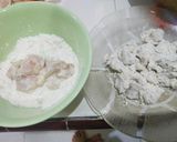 Foto langkah ke 7 dari resep Chicken Salted Egg Nasi Daun Jeruk & Sambal Matah.
