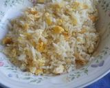 A picture of step 3 of Fried Rice with Egg.
