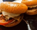 Foto del paso 8 de la receta: Hamburguesa de ternera en pan brioche Bimbo con mayonesa de yakiniku