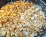 Foto del paso 3 de la receta: Tortilla de patata con cebolla al estilo de mi madre