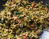 Foto langkah ke 4 dari resep Tumis kembang pepaya teri.