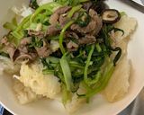 Hình bước làm 5 của món Bánh phở chiên giòn trộn