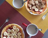 Foto do passo 2 de Crepioca com doce de framboesa, banana e canela