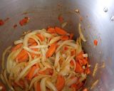 A picture of step 2 of Shredded Beef (Pollo Ganso) in a Pressure Cooker.