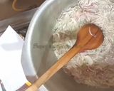 A picture of step 2 of Beef yakhni palao.