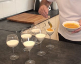 Foto del paso 6 de la receta: Panacotta de Vainilla con Coulis de Mango
