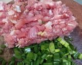Hình bước làm 1 của món Canh bí đỏ thịt bằm