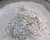 जीरा आटा निमकी (Jeera aata nimki recipe in hindi) रेसिपी चरण 1 फोटो
