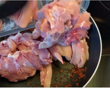 Foto del paso 2 de la receta: Pollo con curry rojo