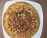 Foto del paso 4 de la receta: Tortilla de guisantes, cebolla y chorizo