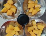 A picture of step 3 of Mango idli.