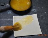 A picture of step 2 of Tiny Cinnamon Rolls شیرینی رول دارچینی.