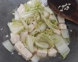 Foto langkah ke 4 dari resep Cah Sawi Putih ala Hongkong.