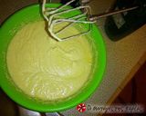 A picture of step 1 of Traditional smirneika koulourakia.