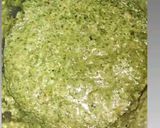Foto langkah ke 3 dari resep Spinach Pesto Sauce / Saus Pesto Bayam.