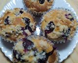 Foto del paso 2 de la receta: Muffins Con Arándanos Y con Chips De Chocolate Estilo Starbucks