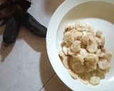 Foto langkah ke 1 dari resep Bolu Pisang Kukus.