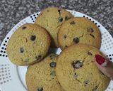 A picture of step 4 of Chocolate-chip cookies.