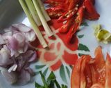 Foto langkah ke 1 dari resep Sambal Matah Pelangi.