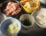 Foto langkah ke 1 dari resep Chicken patties homemade.