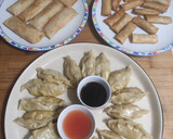 Foto del paso 6 de la receta: Gyozas de carne mixta y gambas