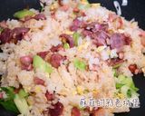 『臘味蒜香炒飯』美味的一鍋到底清冰箱料理的食譜步驟7照片