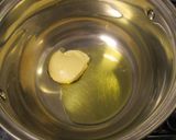 Cukkinikrémleves 🍵 citromos 🍋fűszeres 🌿 és fokhagymás 🧄 olajjal recept fázis 3 fotója
