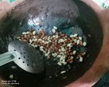A picture of step 1 of ஆந்திர வேர்க்கடலை சட்னி.