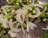 A picture of step 1 of Smoked mozzarella and asparagus Frittata.